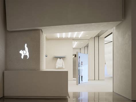 Skypeople Beijing Concept Store By Fog Architecture 谷德设计网