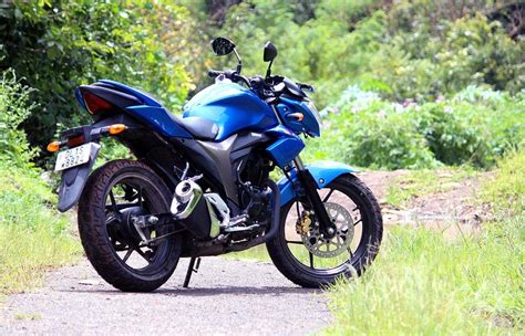 Suzuki Gixxer 155 Wallpaper