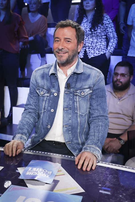 Photo Exclusif Bernard Montiel sur le plateau de l émission TPMP