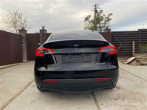 Tesla model Y 2022 Long Range Dual Motor 45 400 Tesla Київ на Olx