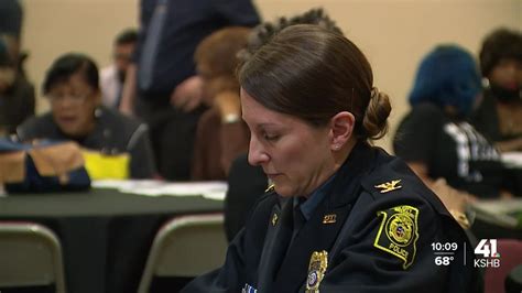 Kcpd Police Chief Holds Listening Session Addresses Community Concerns