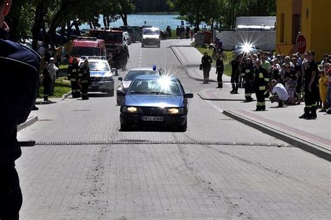 Bezpieczne Wakacje Festyn Na Pla Y Miejskiej Zdj Cie I Awa