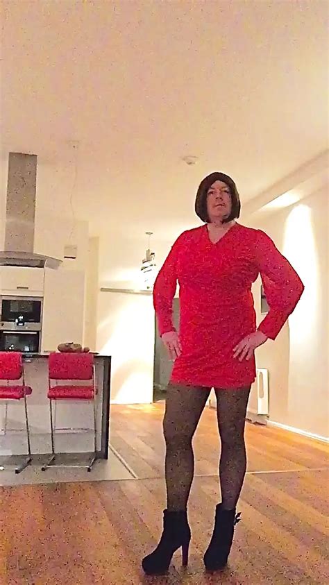 Nicki Crossdress In Her Sexy Red Dress Black Pantyhose And High Heels Shemale Porn Xhamster