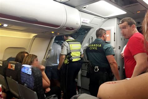 Five Drunk And Abusive Easyjet Passengers Removed By Spanish Police