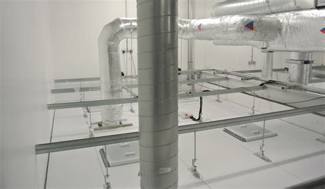 Why incorporate Puracore® 65mm Ceilings in your next Cleanroom build?