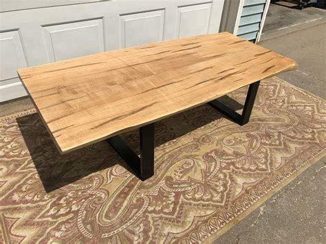 Live Edge Coffee Table With Shelf Flekaslx