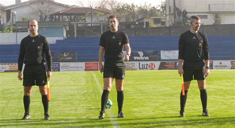 Pr Nacional Tiago Mendes No Fc Amares Dumiense Desportivo Vale Do Homem