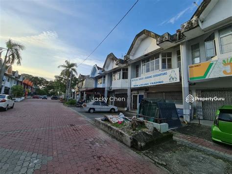 Taman Sri Putri Jalan Sri Putri 4 Kulai Johor 1540 Sqft Commercial