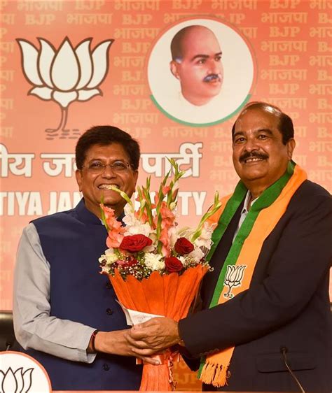 Himachal Pradesh Congress Working President Harsh Mahajan Joins Bjp