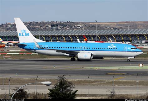 PH BGC KLM Royal Dutch Airlines Boeing 737 8K2 WL Photo By Burmarrad