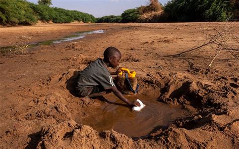 Fotos Millionen Kinder am Horn von Afrika von Dürre bedroht