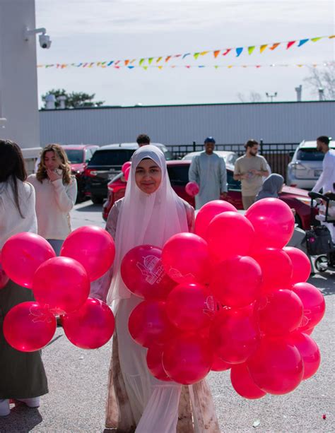 Hundreds Celebrate Eid In Mississauga With Parties And Prayers