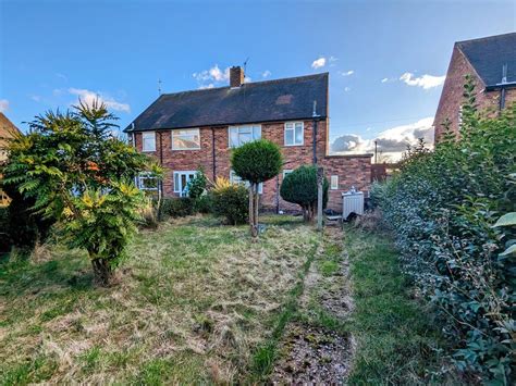 3 Bed Semi Detached House For Sale In Bondfield Road Inkersall