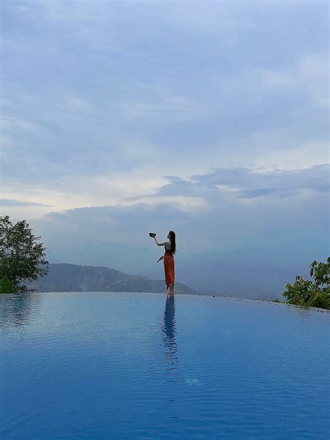 Elle Lee 李文煊 (@elleiconlee) • Instagram photos and videos