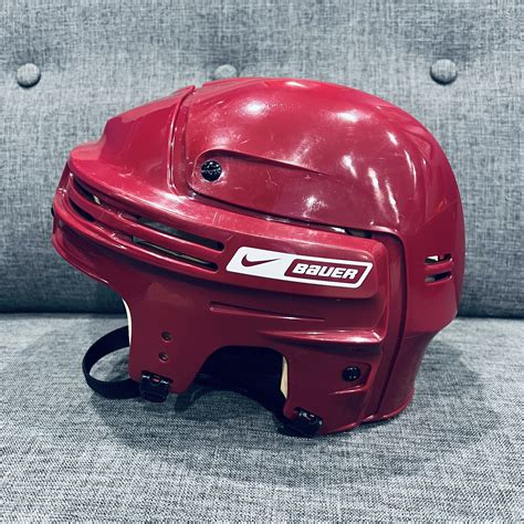 Bauer Nike 4500 Senior Large Hockey Helmet Maroon Sidelineswap