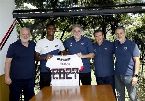 SPNet SPFC EM PAUTA O São Paulo não é empresa de empréstimos e nem