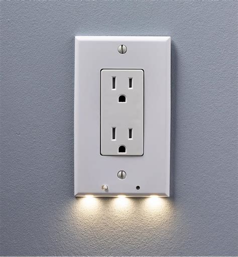 Duplex Style Led Outlet Cover Plate Lee Valley Tools