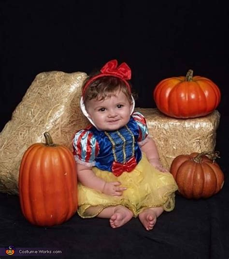 Snow White Baby Costume Photo | Best Halloween Costumes