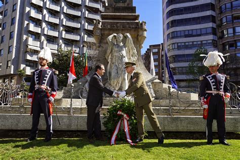 Vigo rinde homenaje a los héroes de la Reconquista Vigo Atlántico