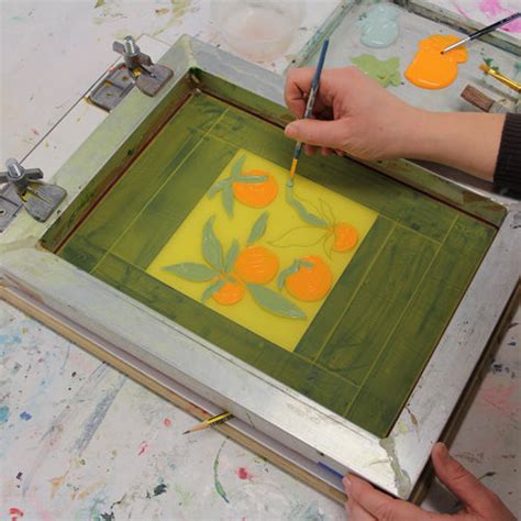Mono Screen Printing Using A Guide