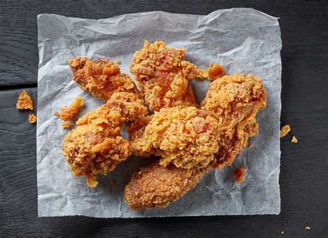 What Wine Goes With Fried Chicken Pairing Guide