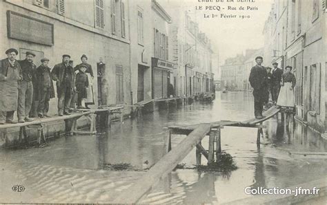 Cpa France Le Pecq La Rue De Paris Pendant Les Inondations De