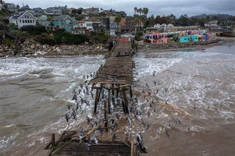 Californias Devastating Storm In Maps And Charts Bbc News