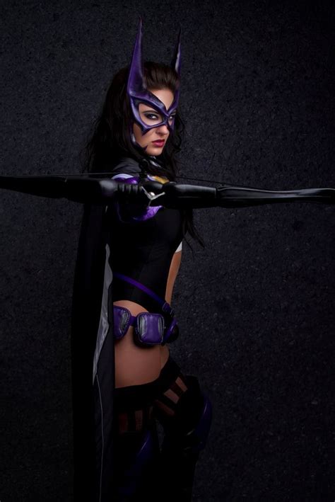 The Huntress #cosplay Batman Cosplay, Superhero Cosplay, Dc Cosplay, Best Cosplay, Cosplay Girls ...