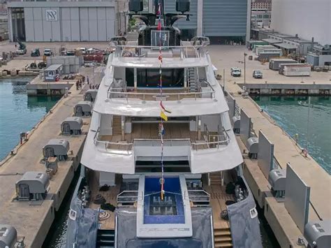 Resilience Yacht • Geoff Wilding 65m Superyacht