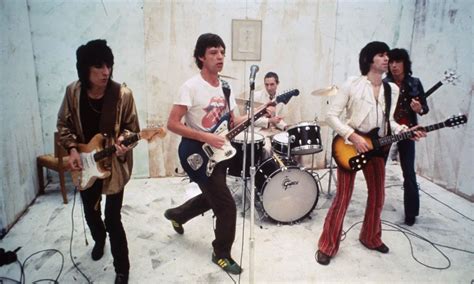 Beast Of Burden La Historia Detr S De La Canci N De Los Rolling Stones