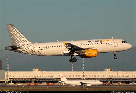 EC KDX Vueling Airbus A320 216 Photo By Giorgio Parolini ID 306735