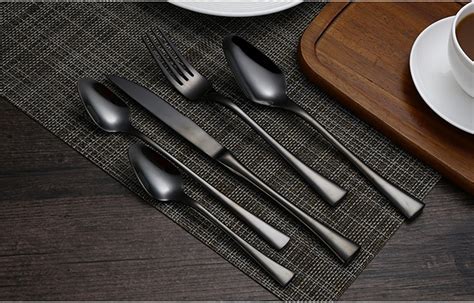 Houston® Black Flatware Set – 30 Piece – Urban Kitchen™