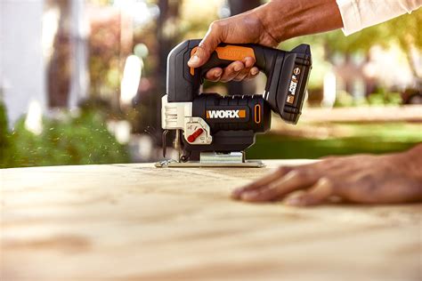 Mua Worx WX543L 20V Power Share Cordless Jigsaw trên Amazon Mỹ chính