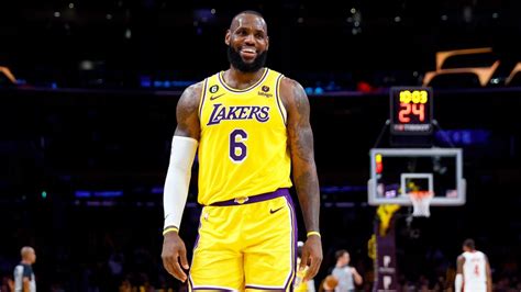 Lebron James Edges Closer To Nba Scoring Record And Shares Advice To