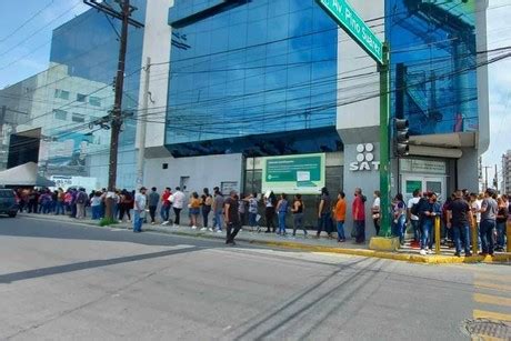 Plantea AMLO eliminar requisito de constancia de situación fiscal del