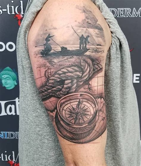 Schulter Tattoo für Männer Zeitlose Designs und markante Motive für