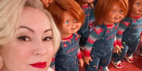 Chucky Season 1 Finale Set Photo Shows Jennifer Tilly With Doll Army