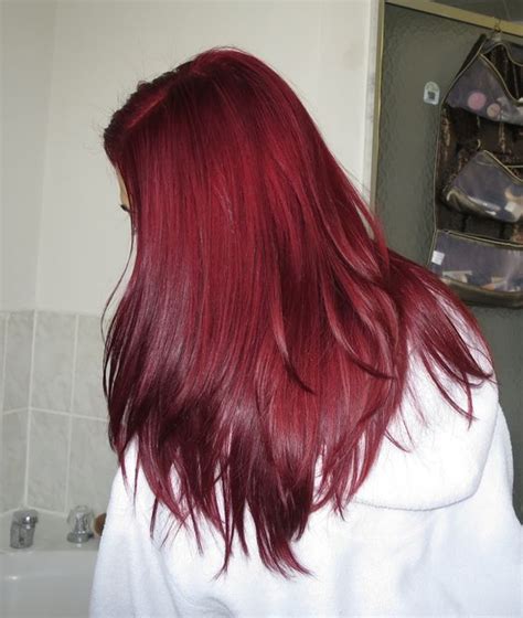 26 Bright Red Hair Ideas To Make A Statement - Styleoholic