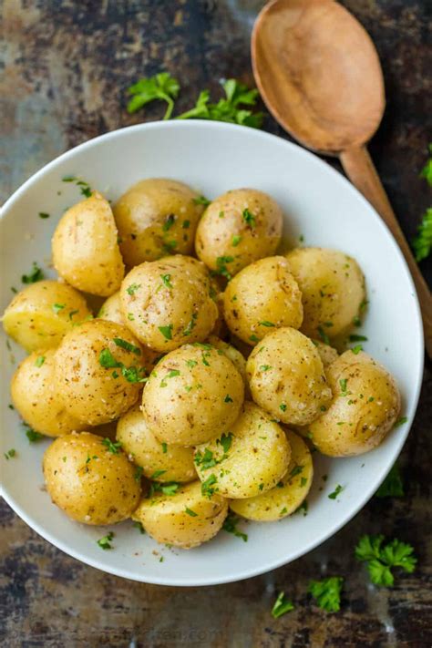 Easy Boiled Potatoes Recipe - NatashasKitchen.com