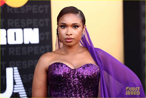 Jennifer Hudson Stuns In A Gown Fit For A Queen At Respect Premiere