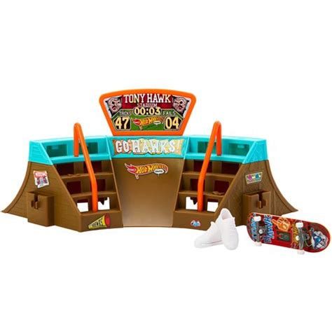 Hot Wheels Skate Stadium Skatepark Playset