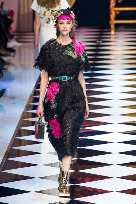 Dolce And Gabbana Fall 2016 Collection Popsugar Fashion Photo 92