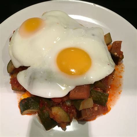 #whole30 ratatouille with eggs | Almoço