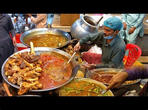 Kartarpura Street Food Ghani Siri Paye Famous Nasta Gujranwala