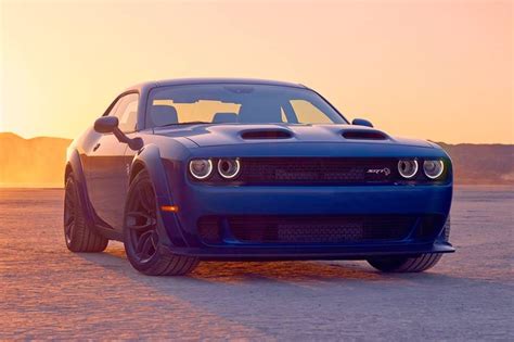 Used 2021 Dodge Challenger Srt Hellcat Review Edmunds