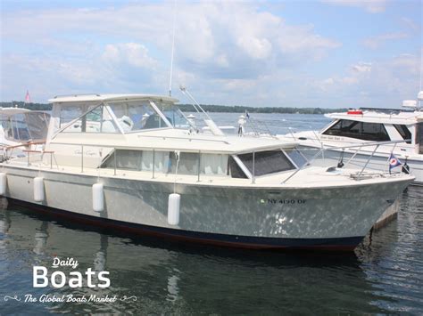 Chris Craft Commander For Sale View Price Photos And Buy