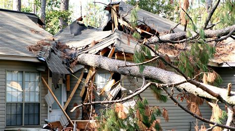 Quick Tips For Protecting Your Home From Strong Winds