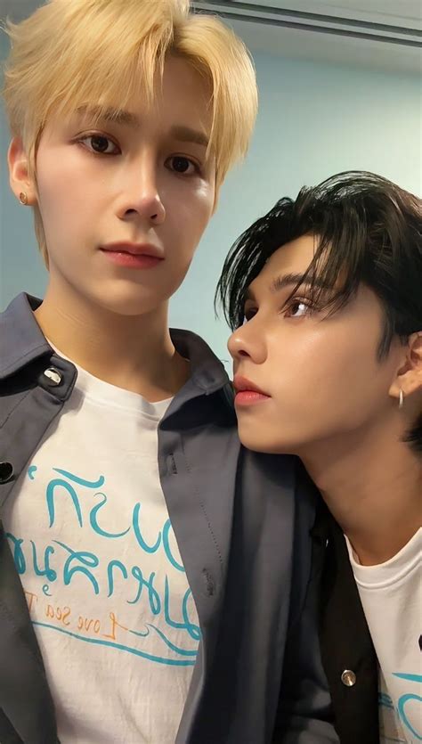 Pin By Natcatae On Love Sea In Cute Gay Couples Gmmtv Actors