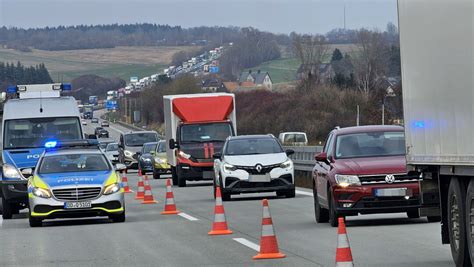 A72 Richtung Zwickau Nach LKW Unfall Blockiert Radio Erzgebirge