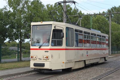 Tatra T6A2 704 stand für kurzfahrten von Rostock Marienehe zum